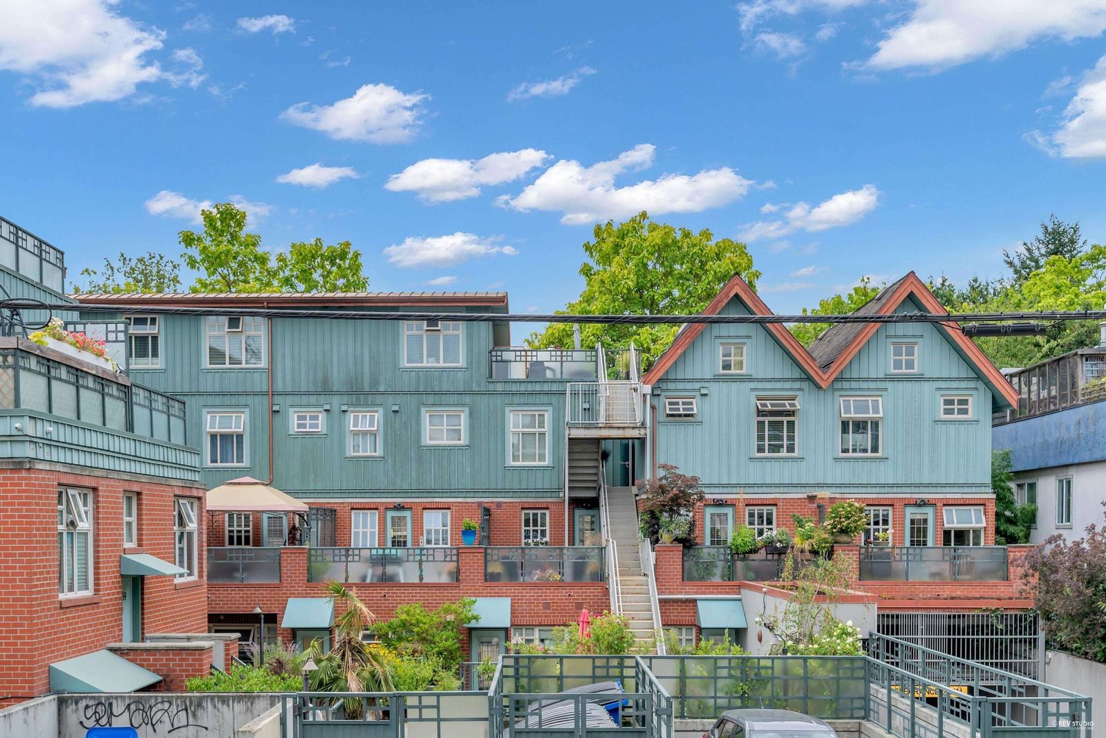 Listing Image 19