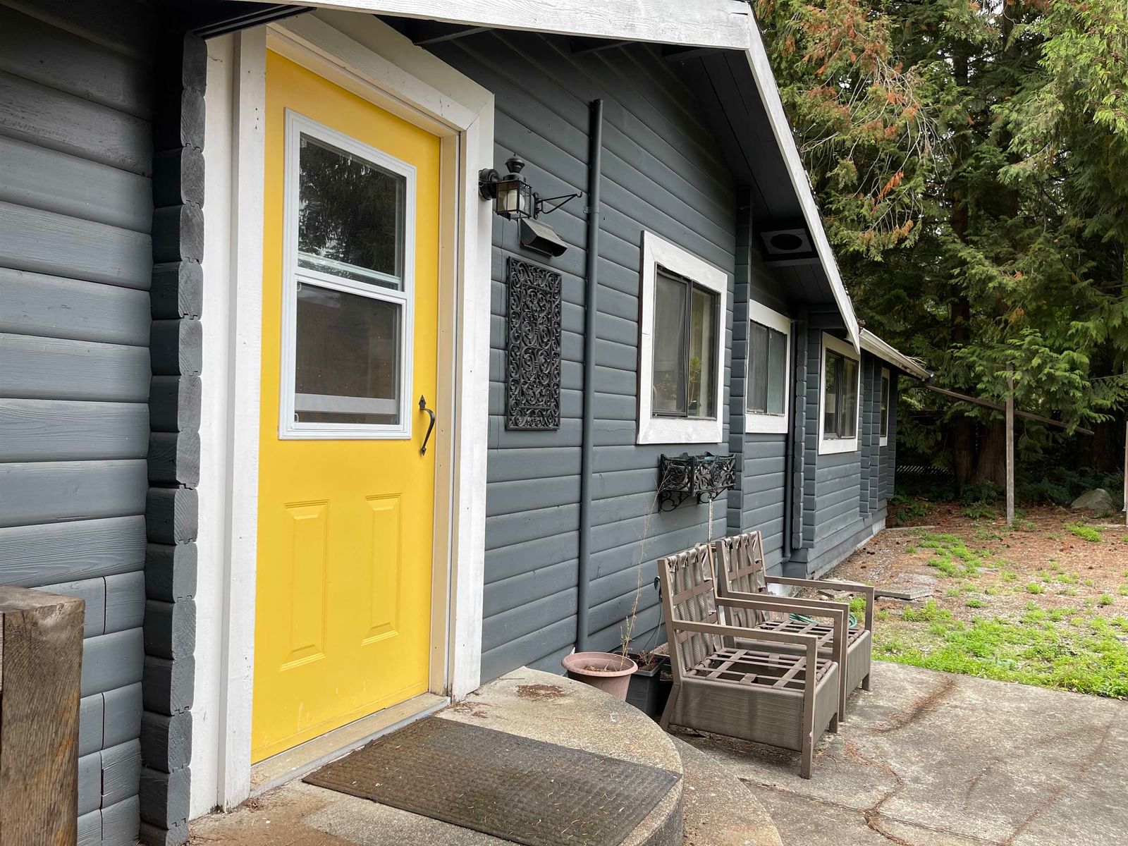 Listing Image 6