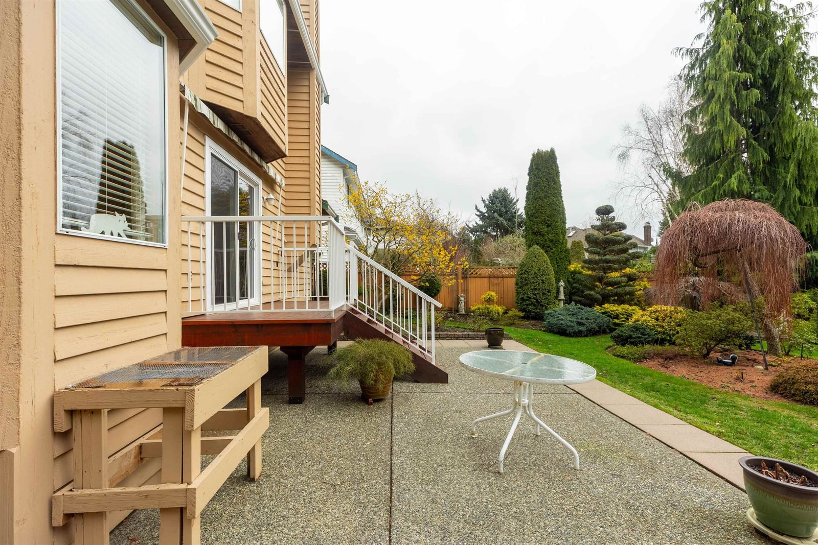 Listing Image 8