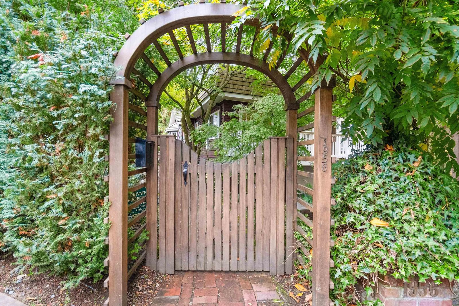 Listing Image 35