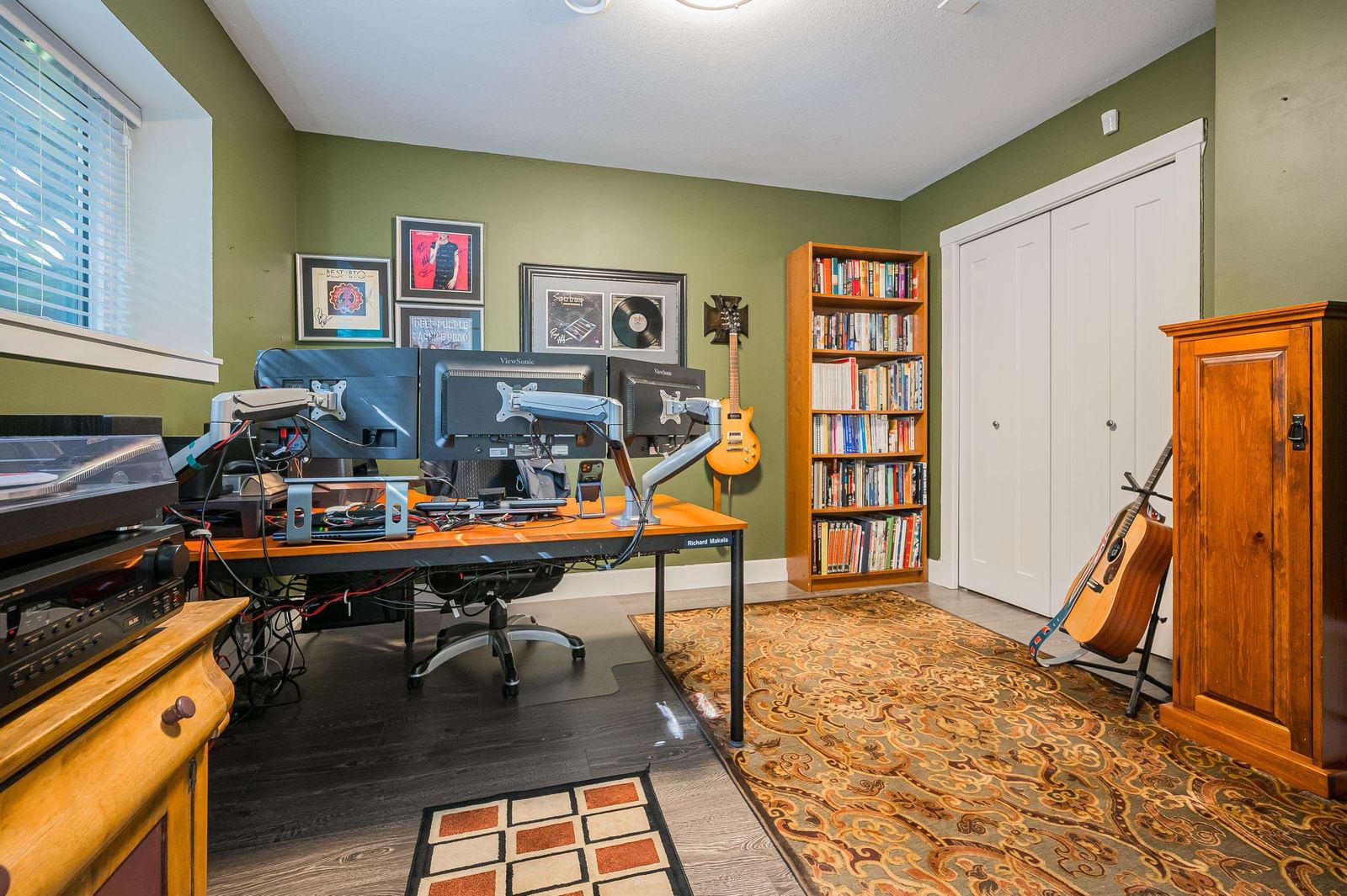 Listing Image 30