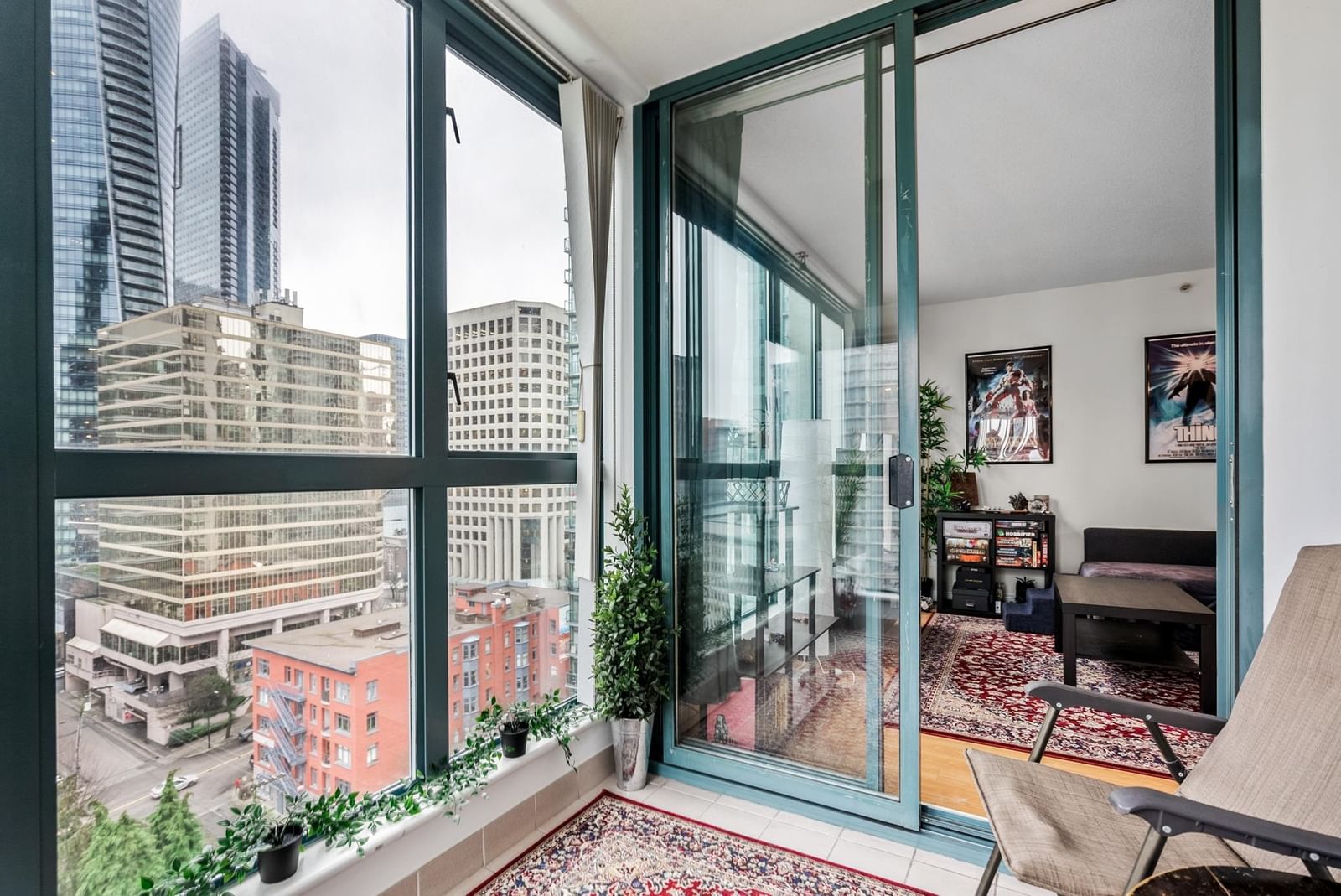 Listing Image 12