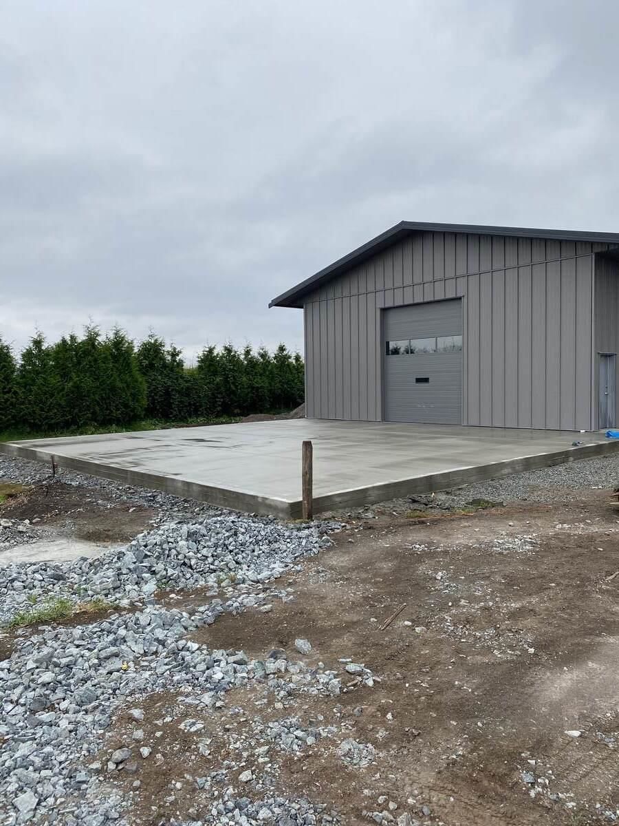 Listing Image 14