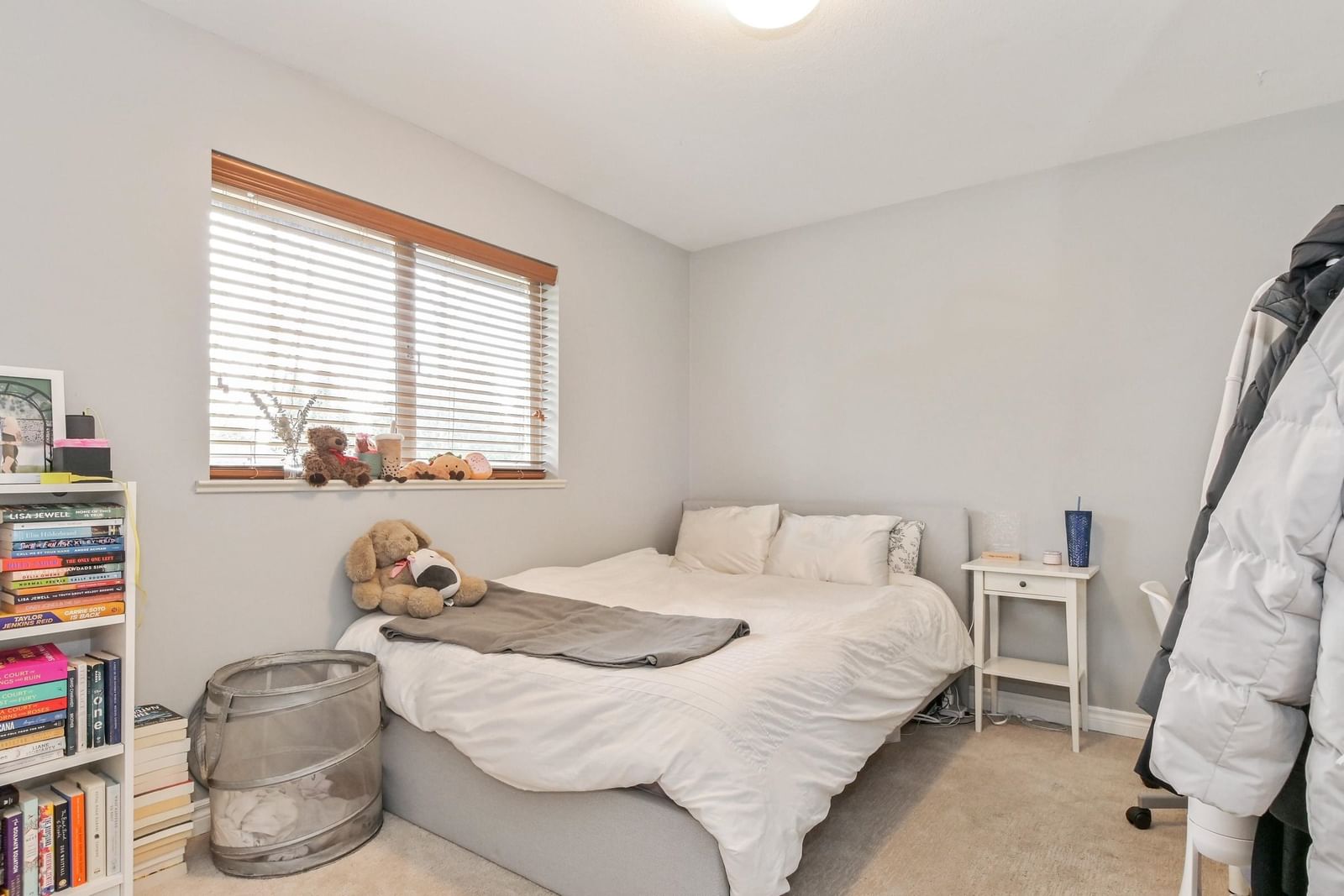 Listing Image 21