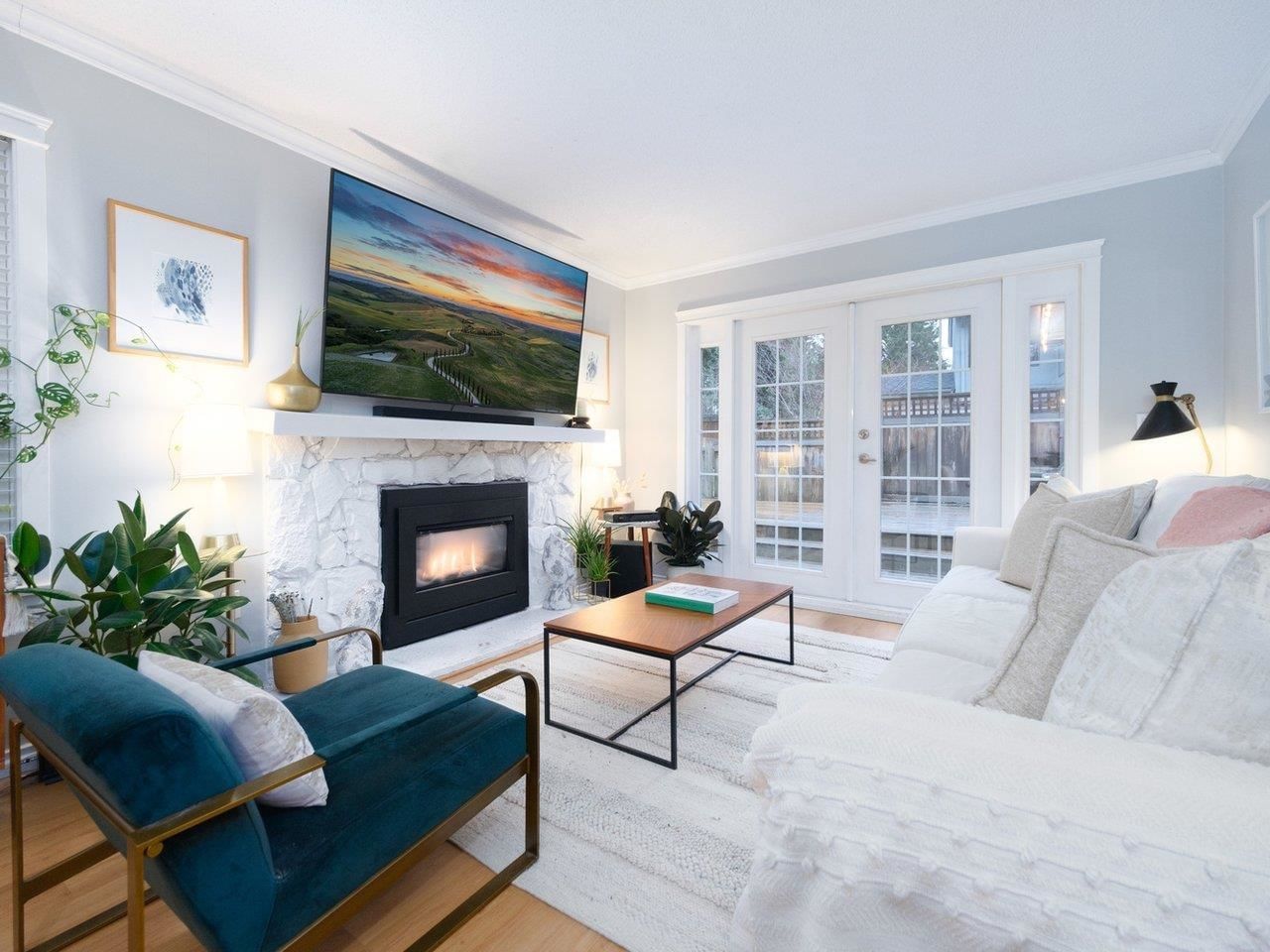 Listing Image 11