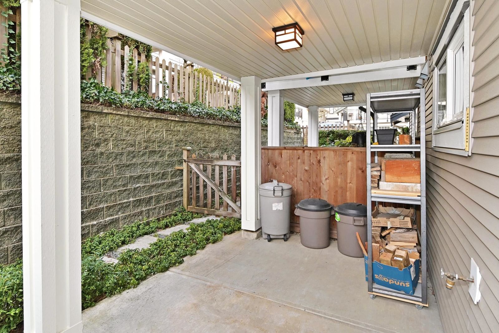 Listing Image 22