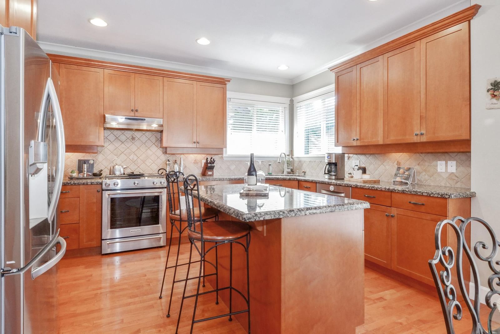 Listing Image 15
