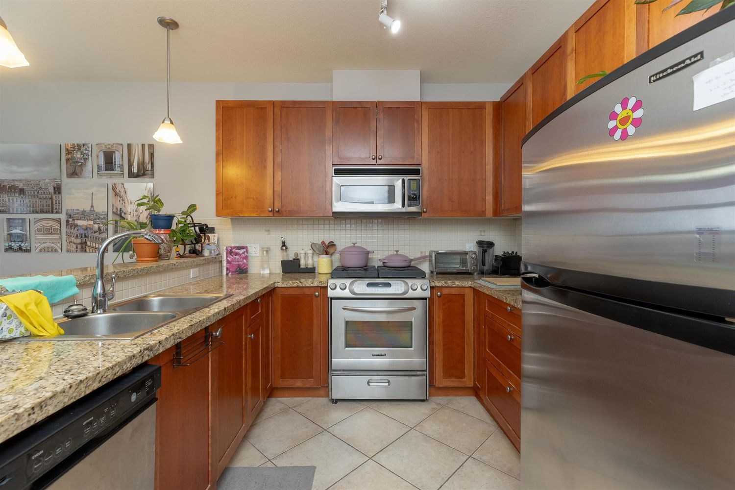 Listing Image 14
