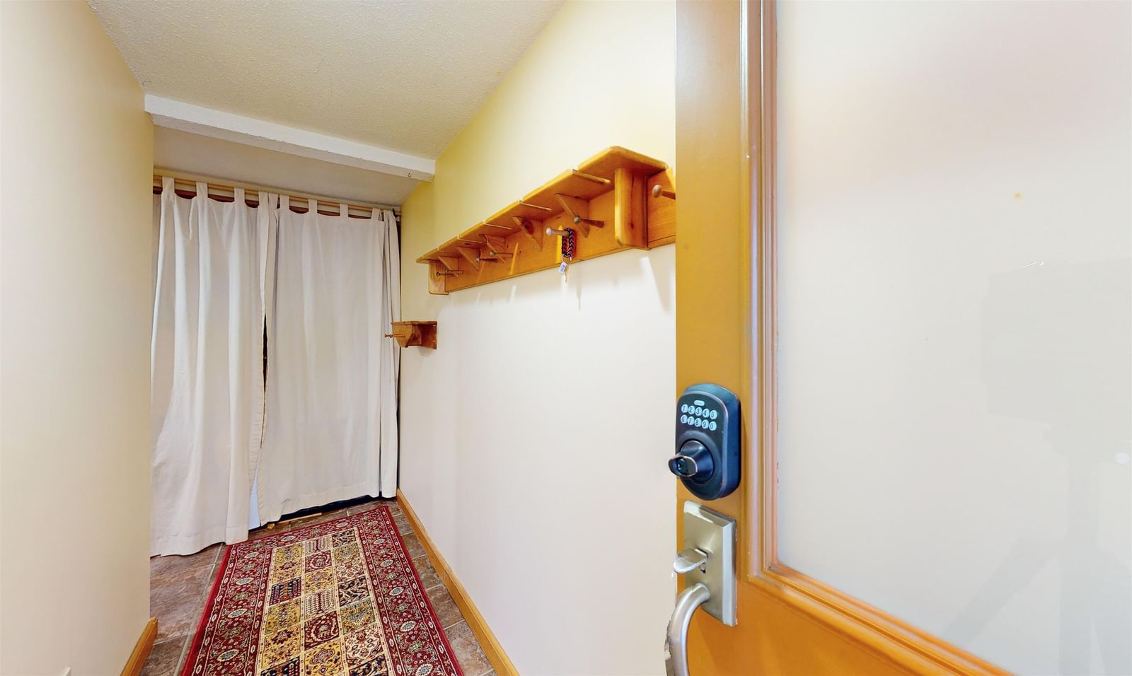 Listing Image 18