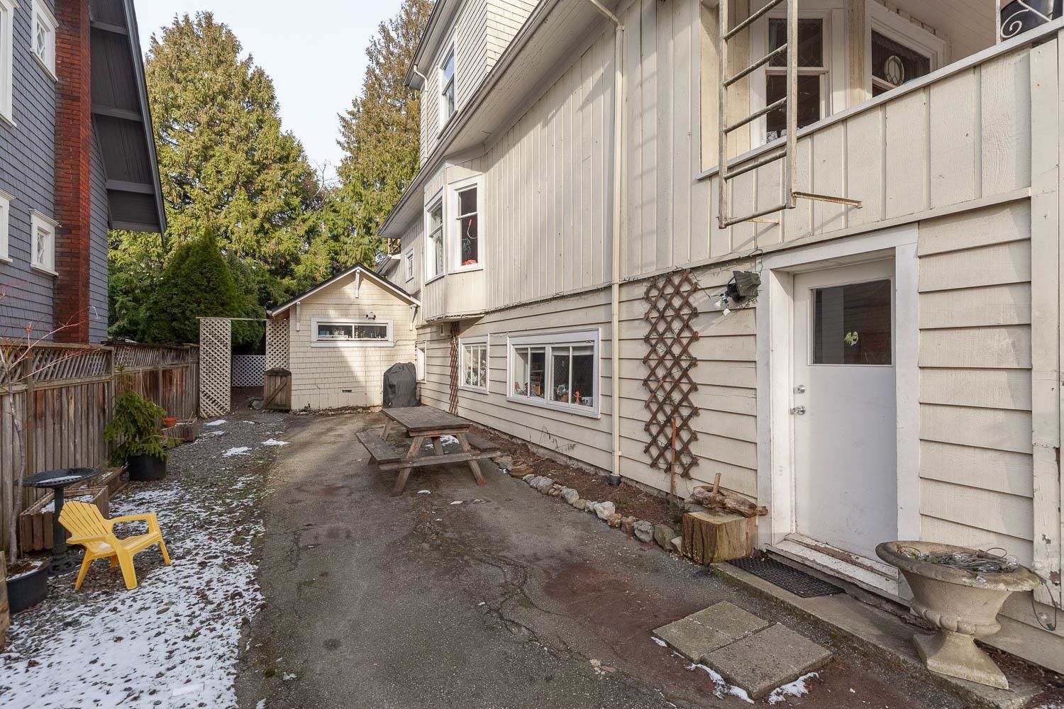 Listing Image 15