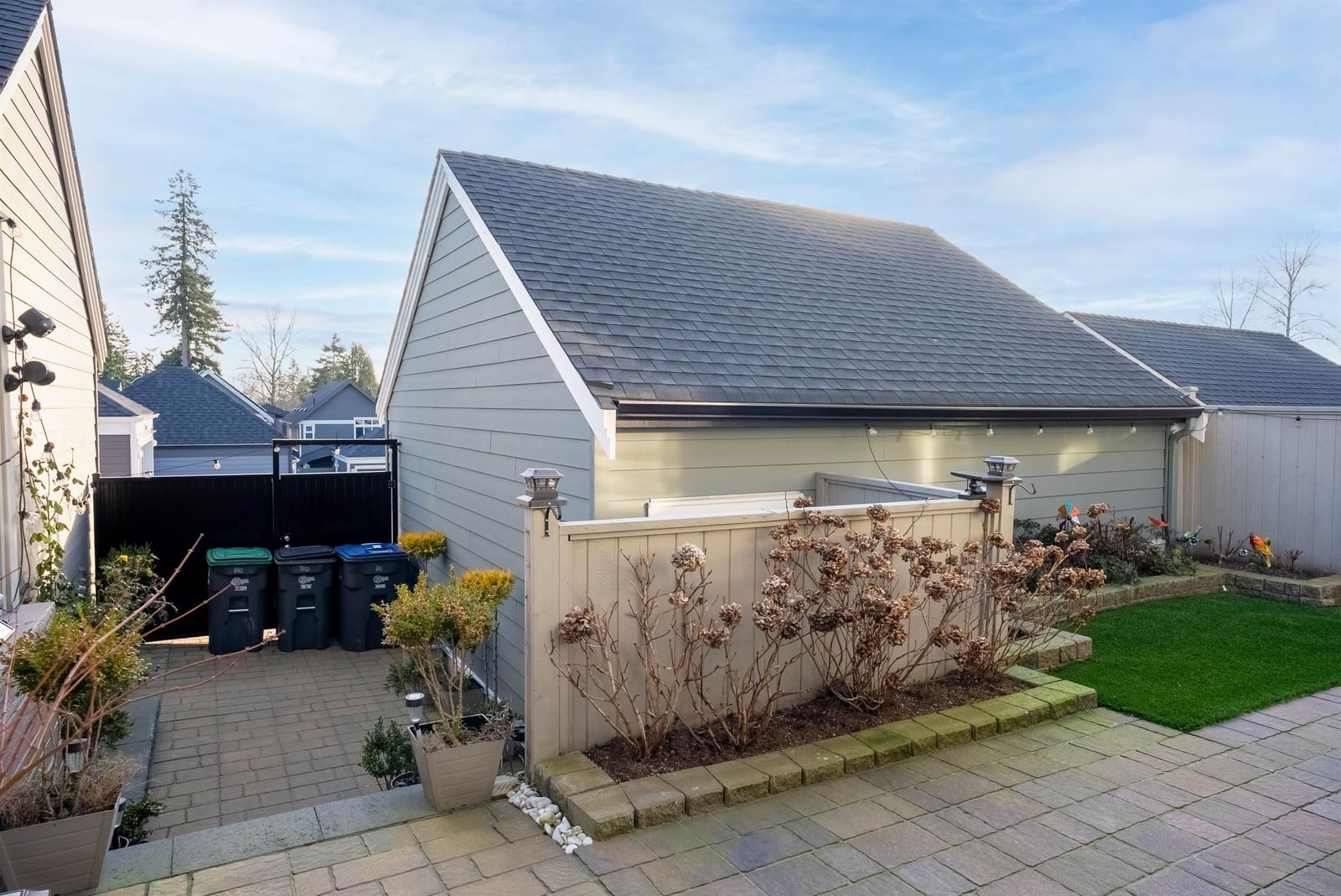 Listing Image 33