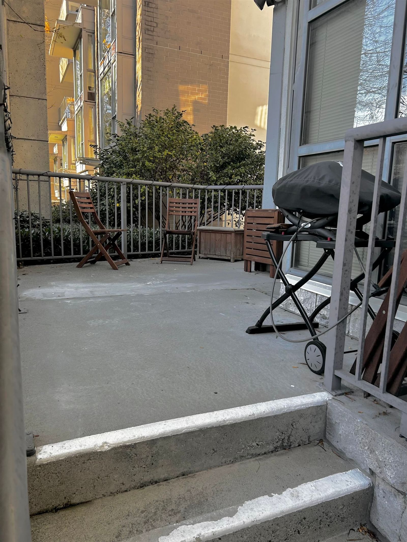 Listing Image 16