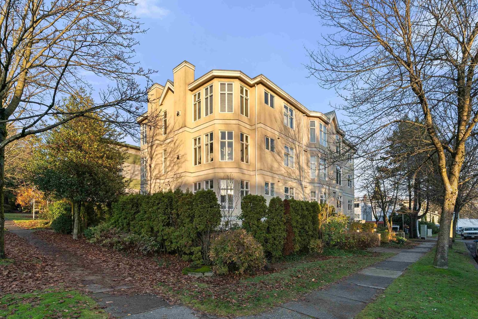 Listing Image 31