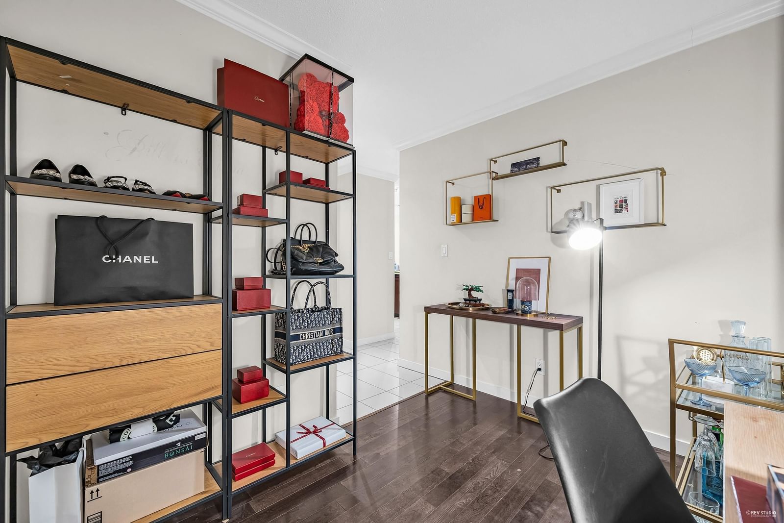 Listing Image 21