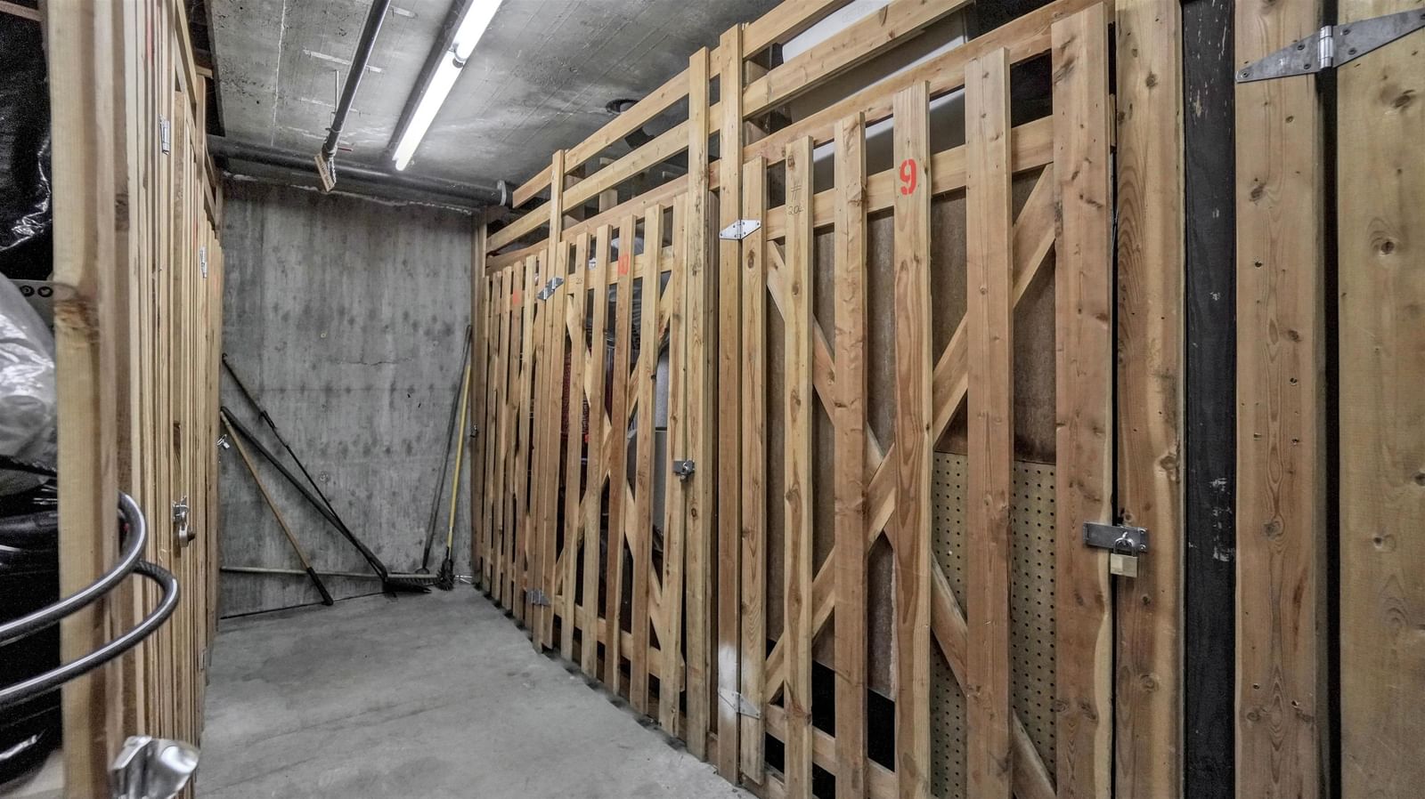 Listing Image 24