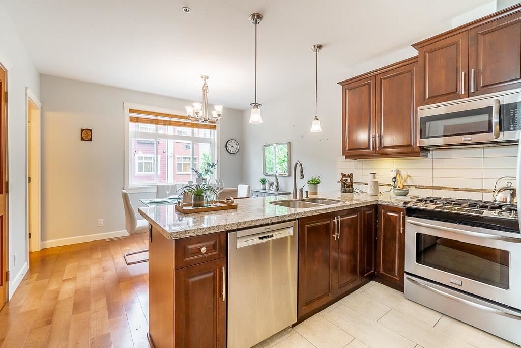 Listing Image 20