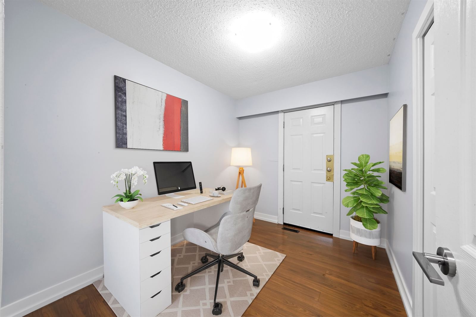 Listing Image 10