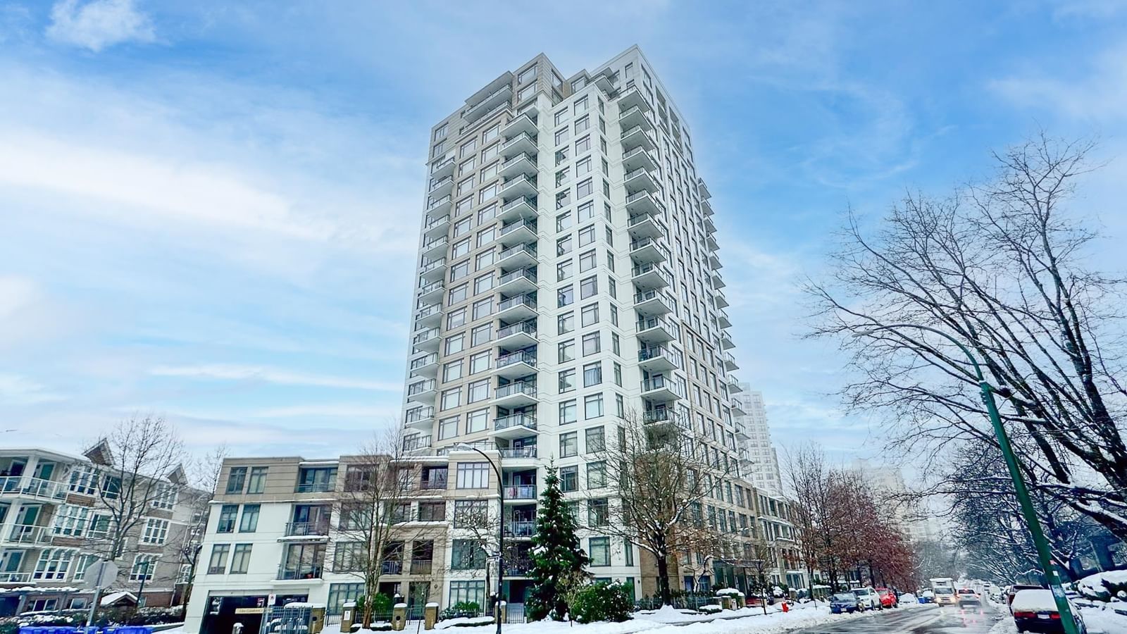 Listing Image 1