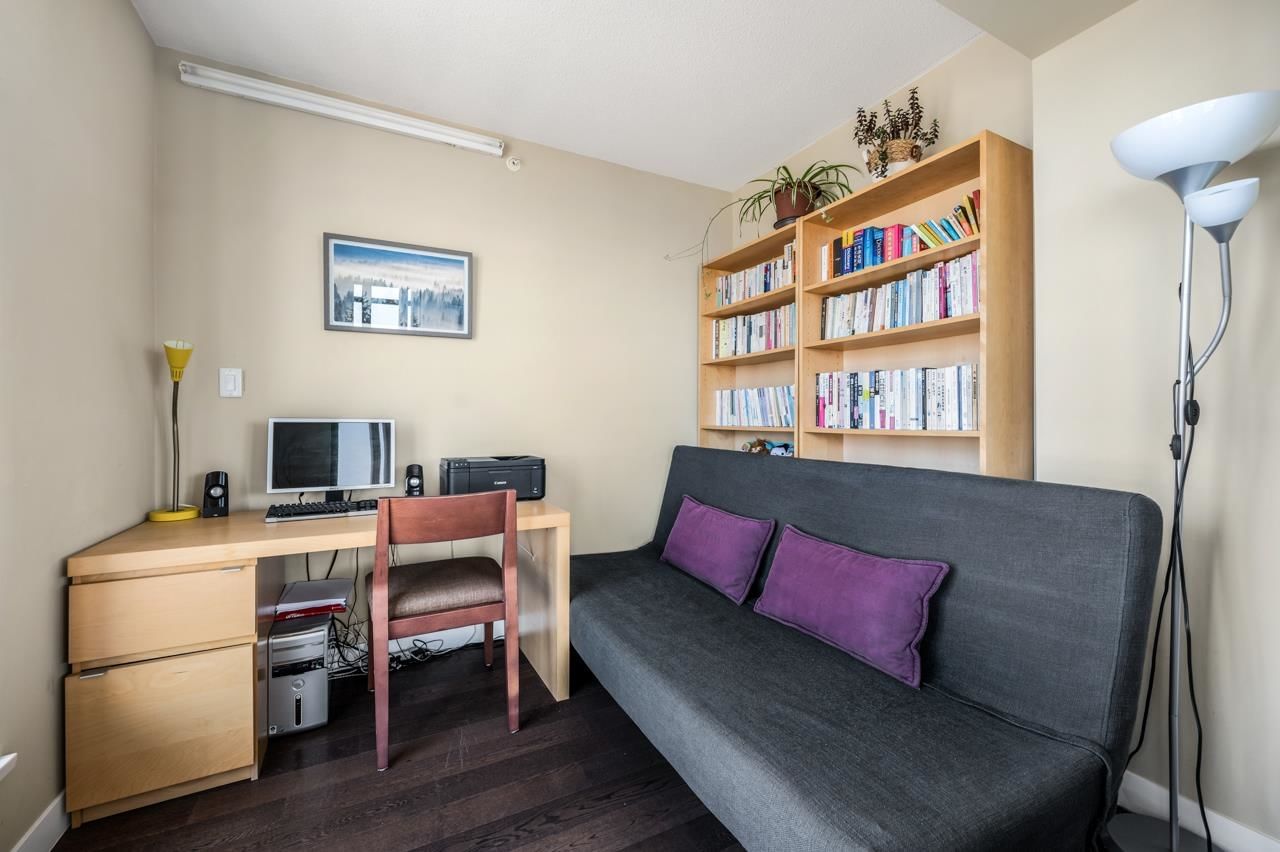 Listing Image 9
