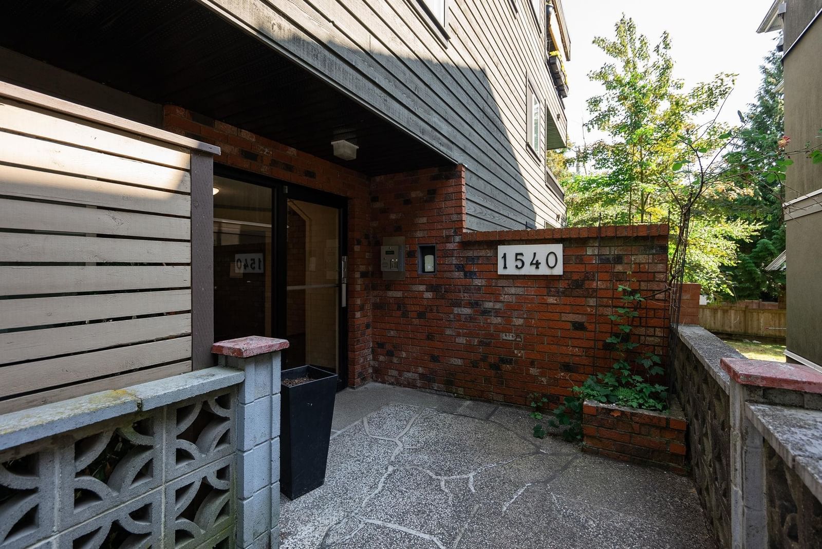 Listing Image 29