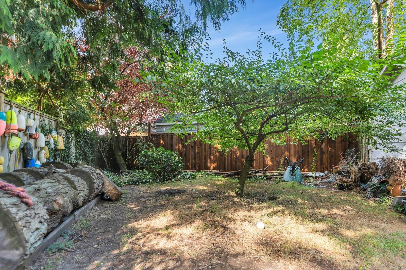 Listing Image 22