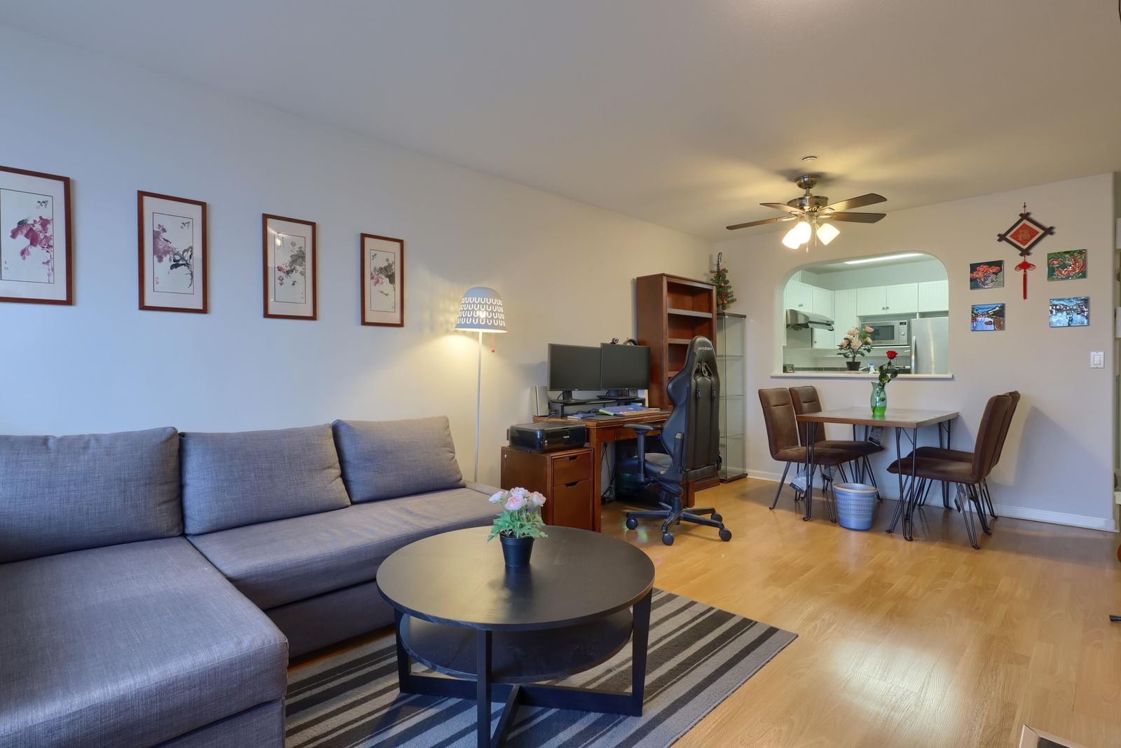 Listing Image 6