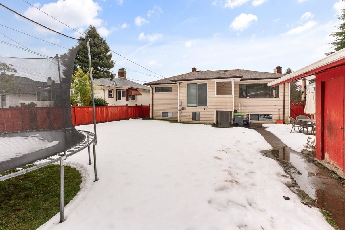 Listing Image 23