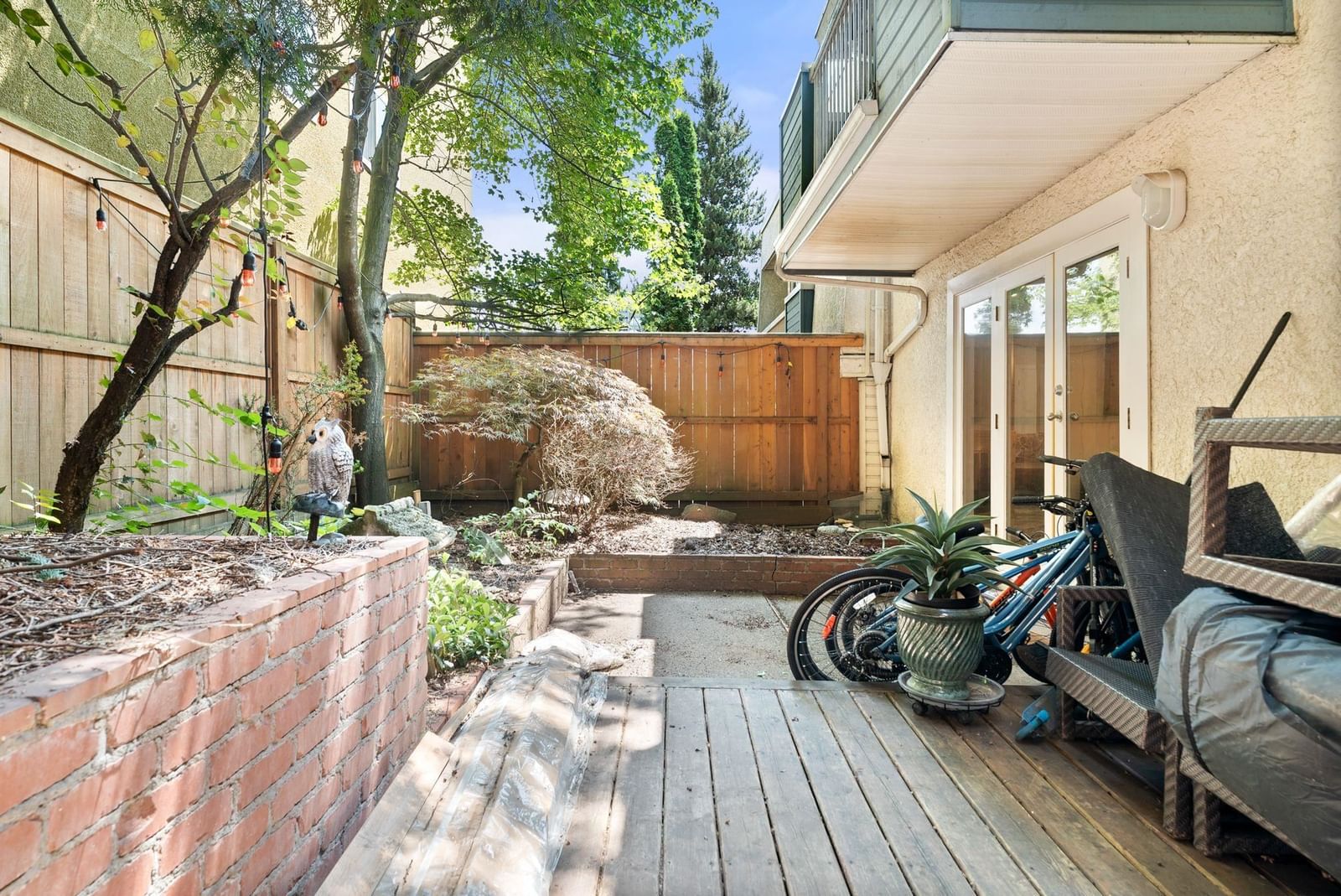 Listing Image 15