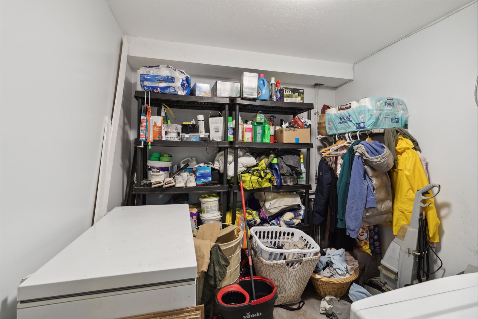 Listing Image 17