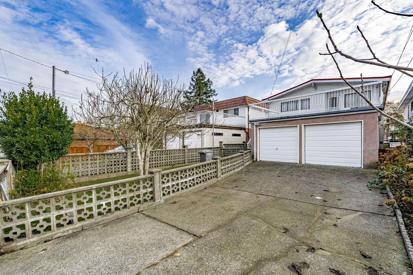Listing Image 19