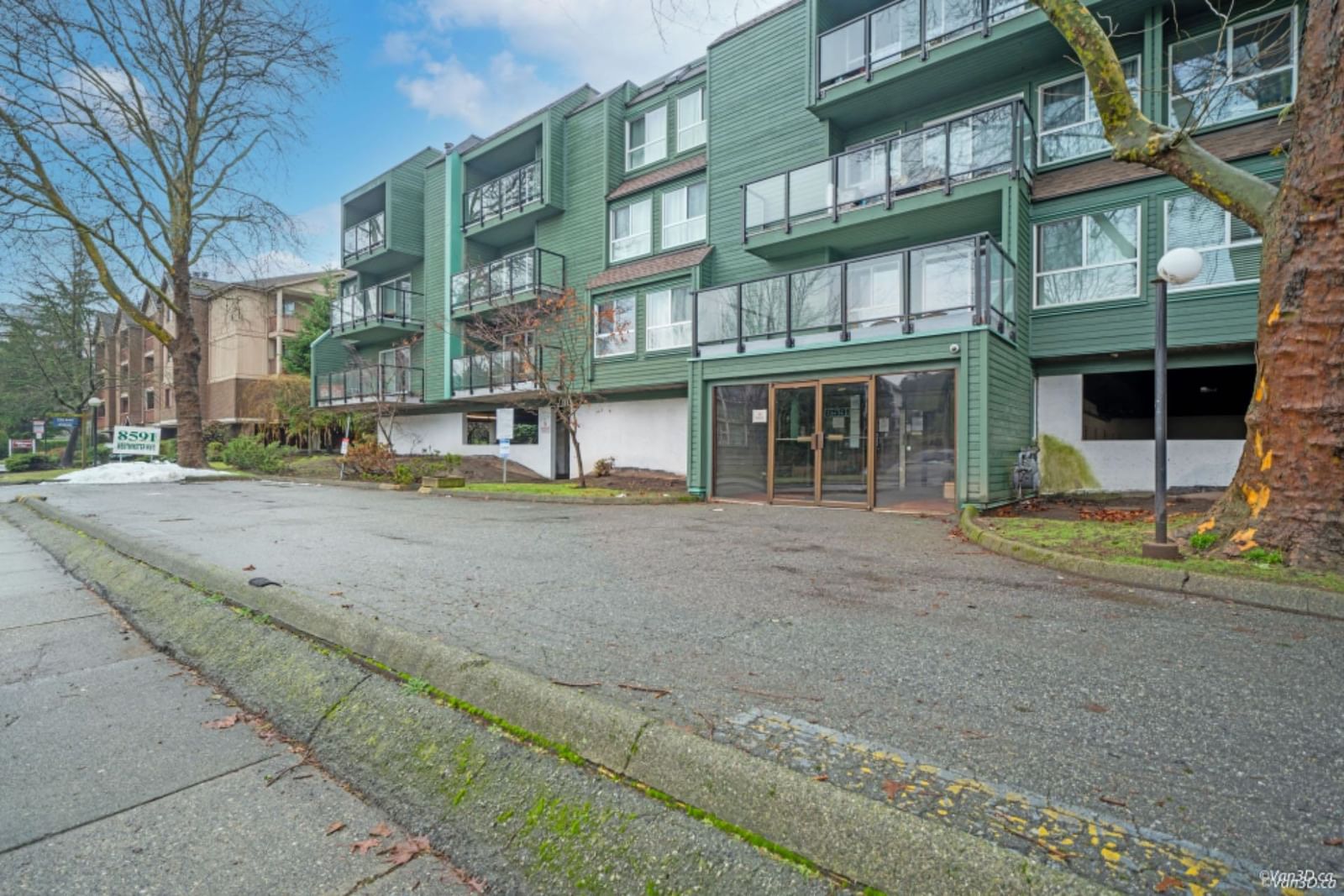 Listing Image 20