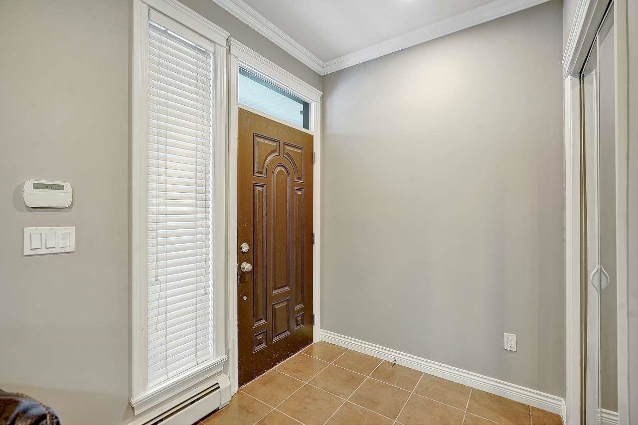 Listing Image 17