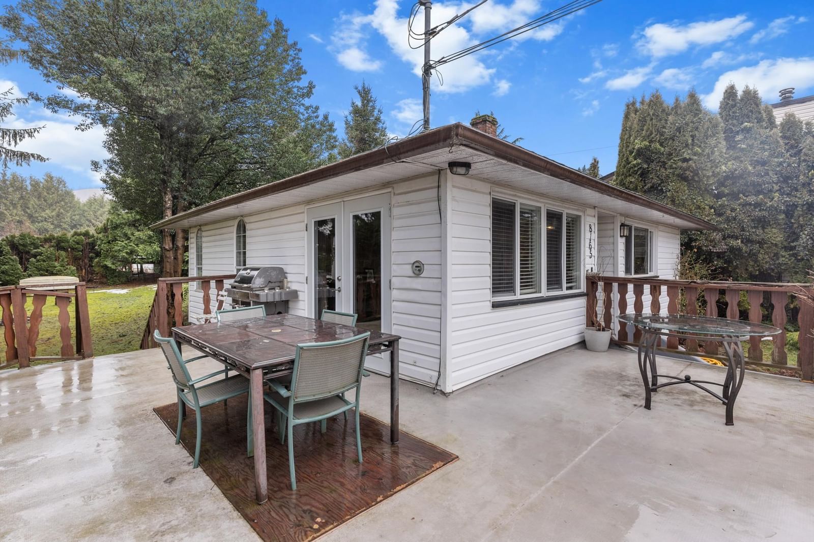 Listing Image 17