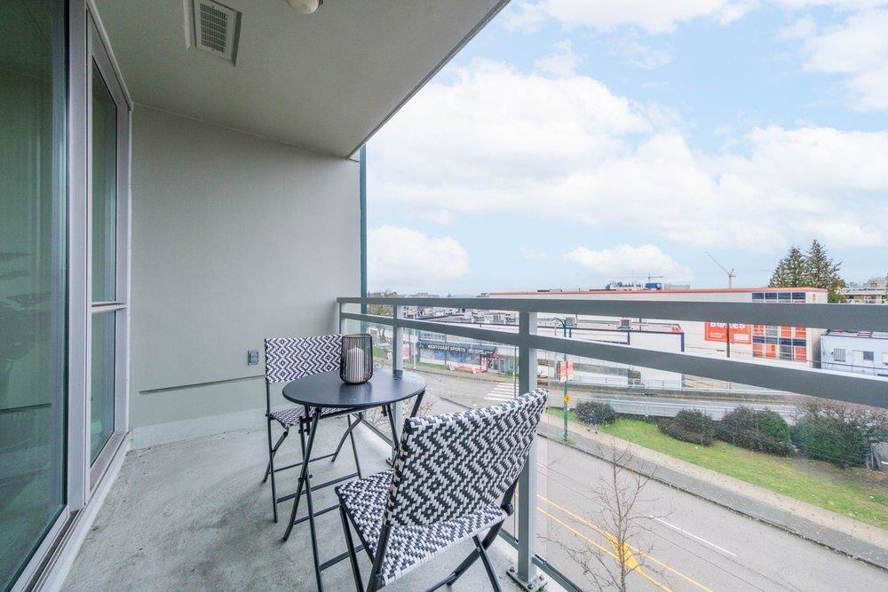 Listing Image 13