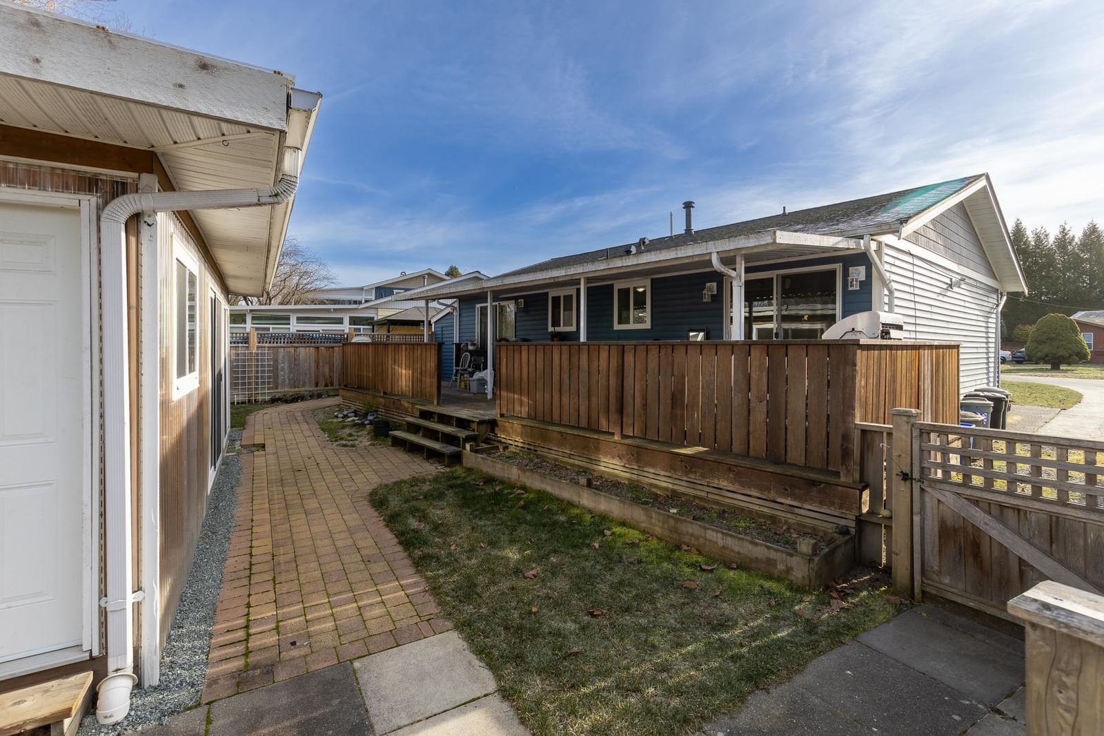 Listing Image 27