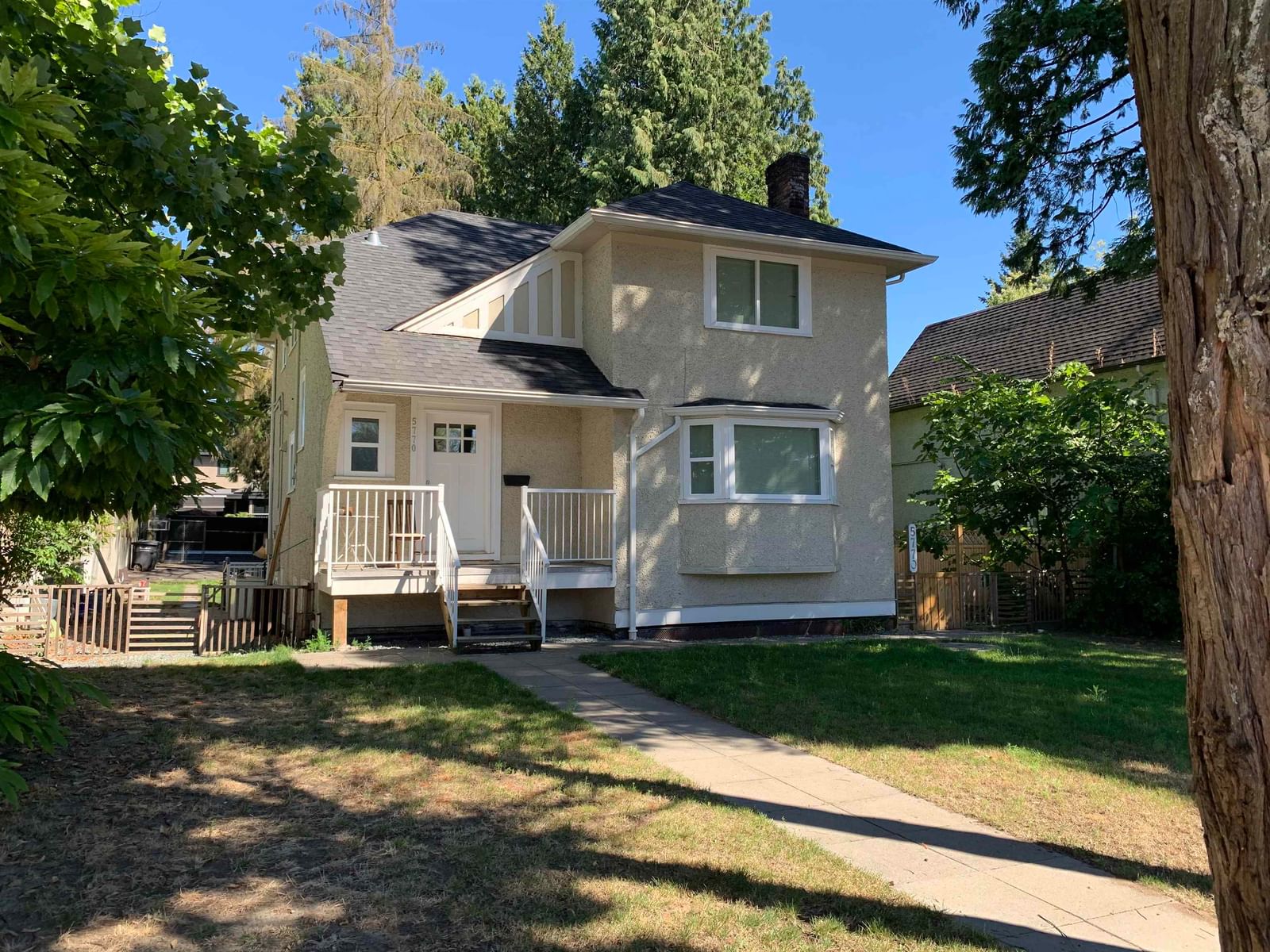 Listing Image 3