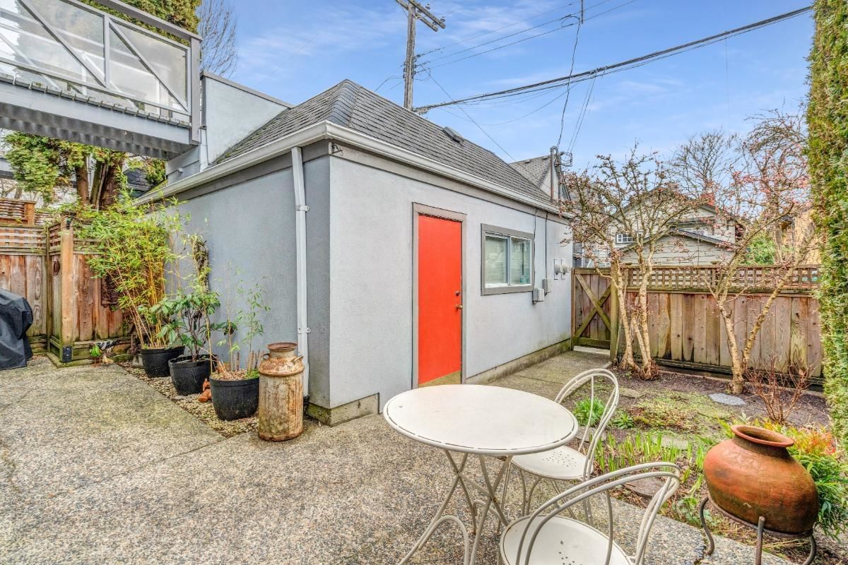 Listing Image 18