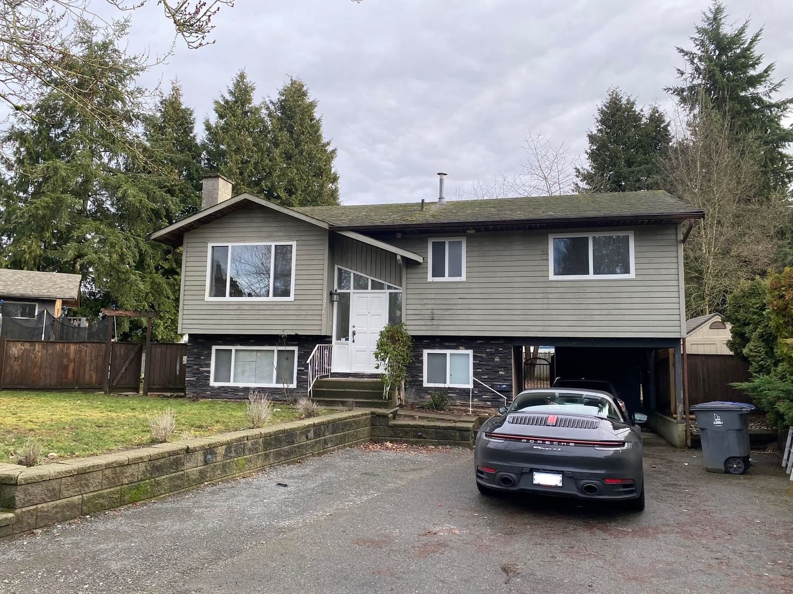 Listing Image 1