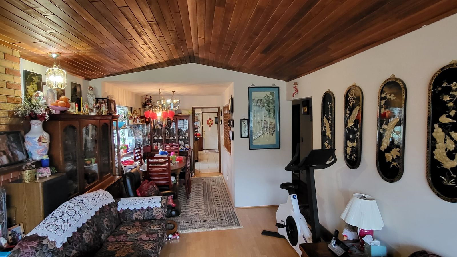 Listing Image 20