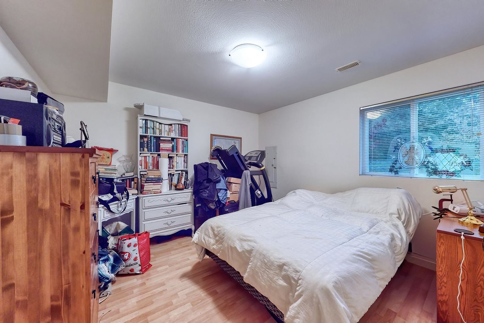 Listing Image 37