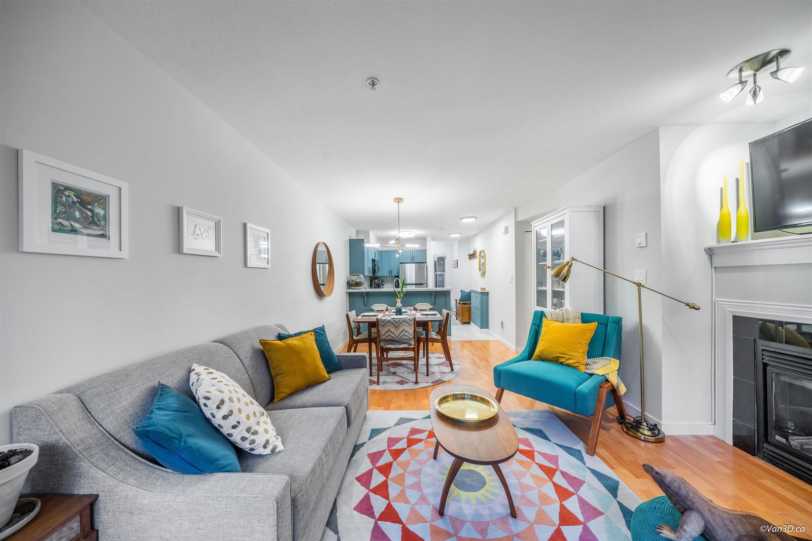 Listing Image 10