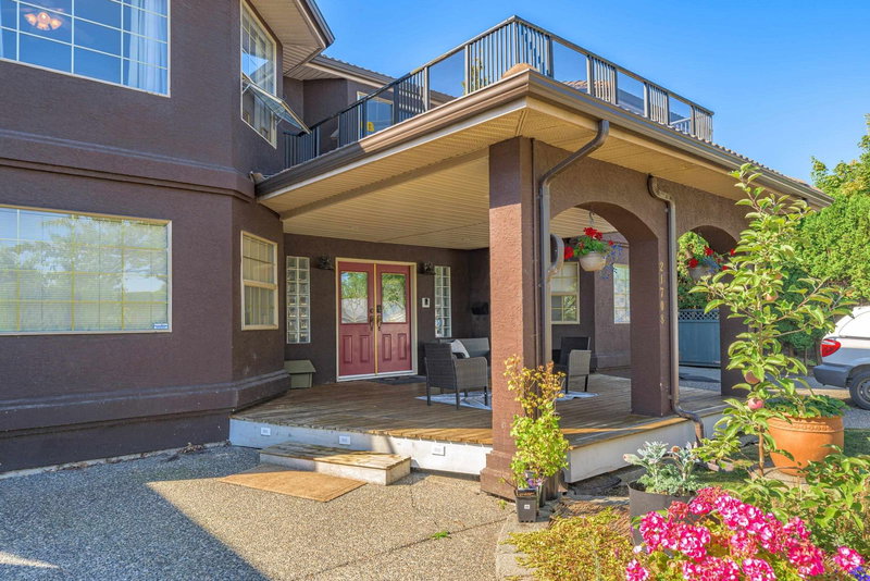 21708 50 Avenue, Langley, V3A 3T3 | Image 2