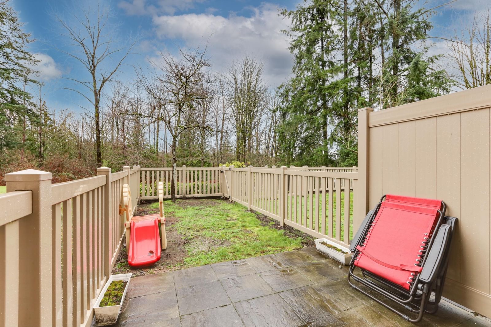 Listing Image 20