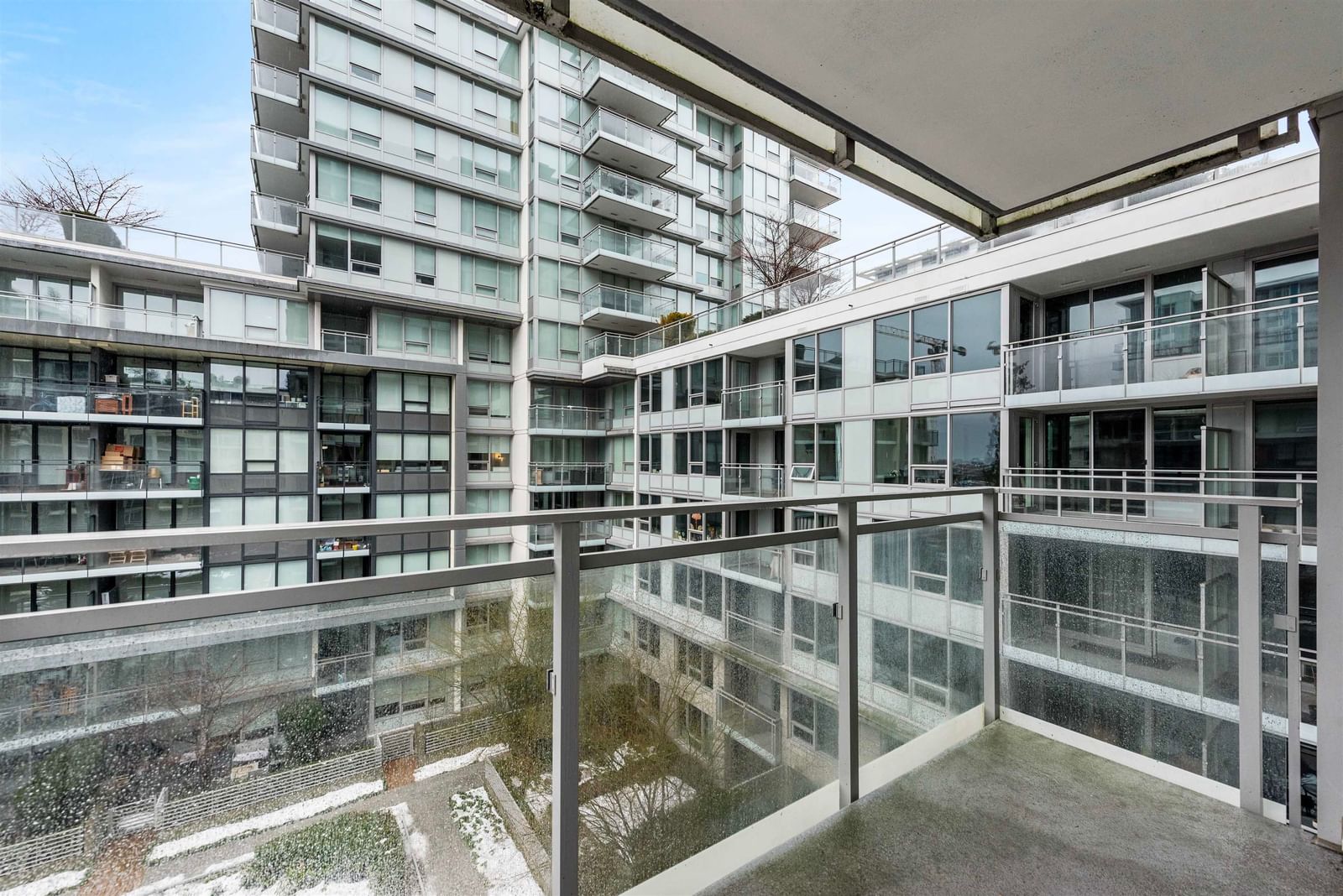 Listing Image 20