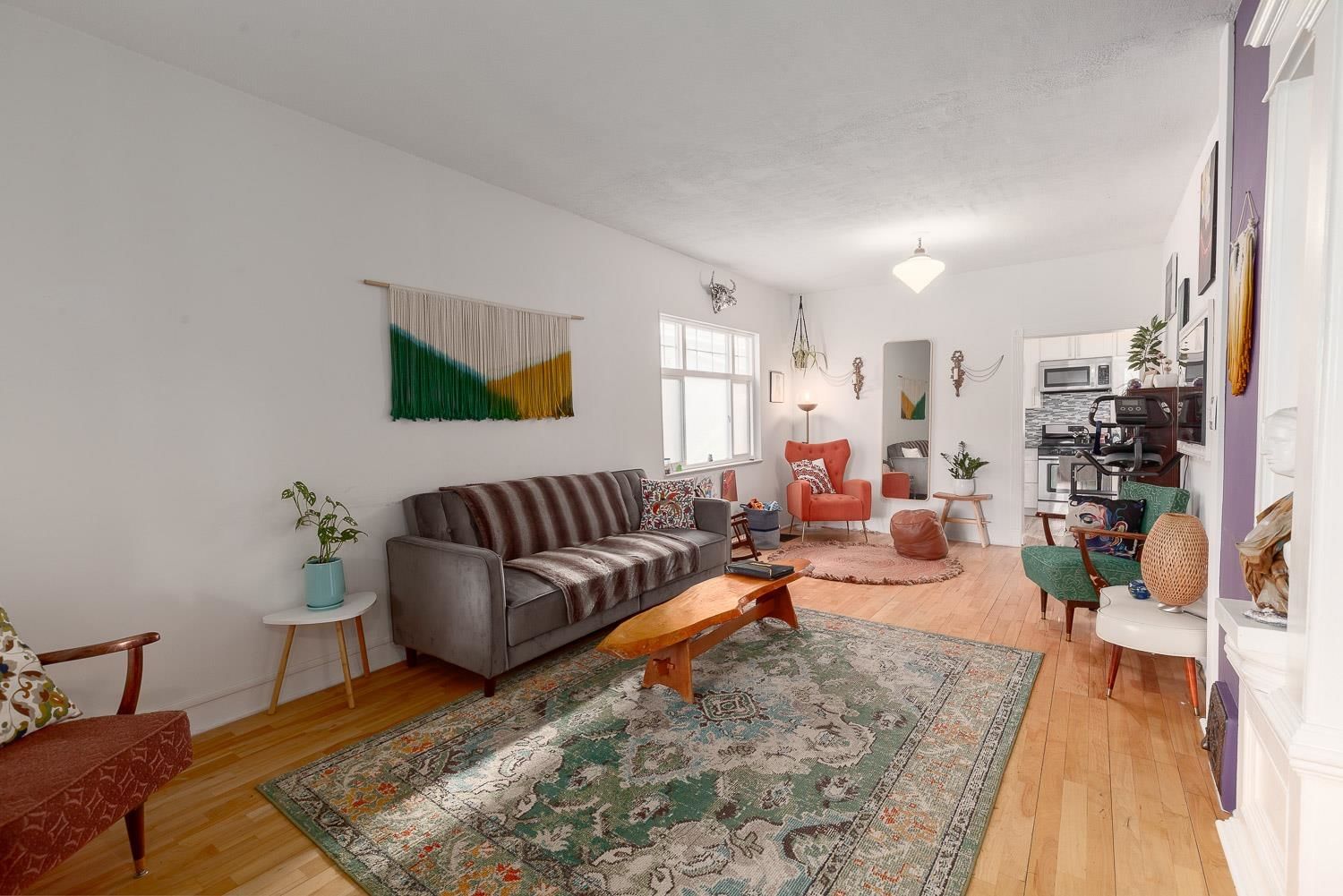 Listing Image 5