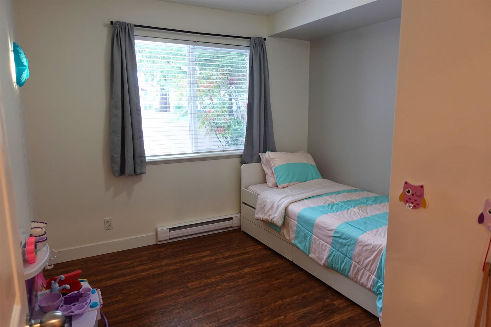 Listing Image 14