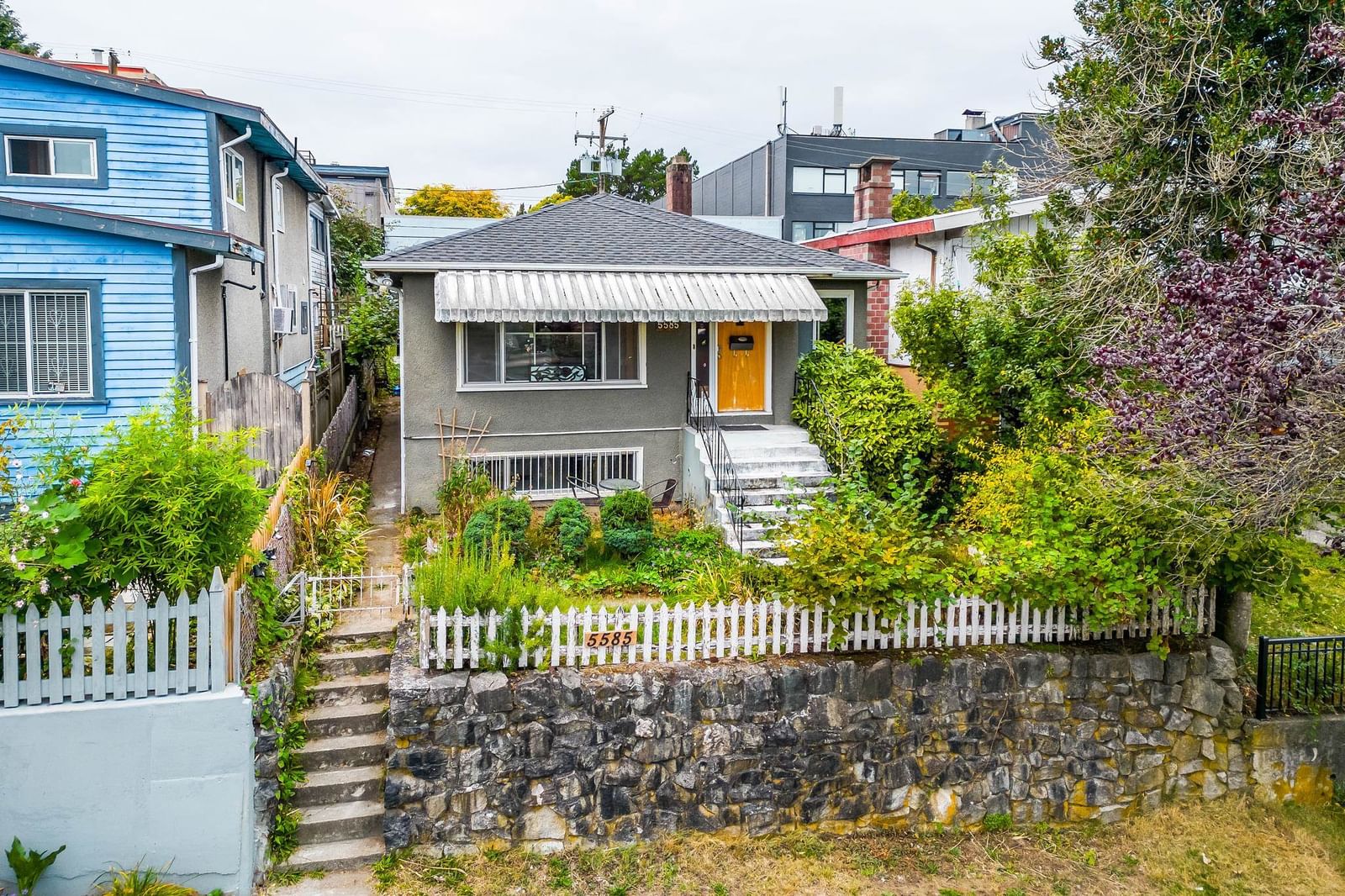 Listing Image 1