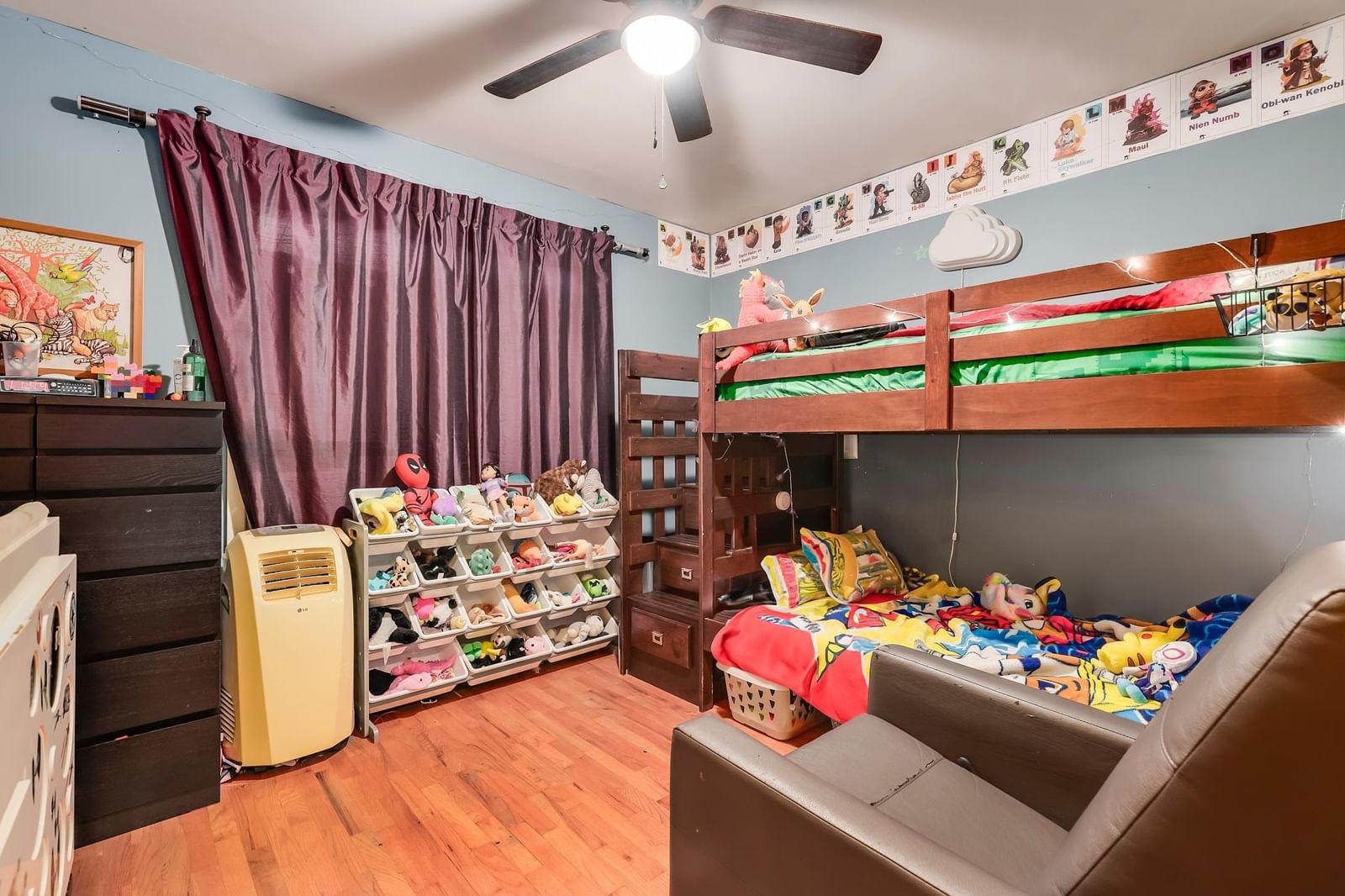Listing Image 15