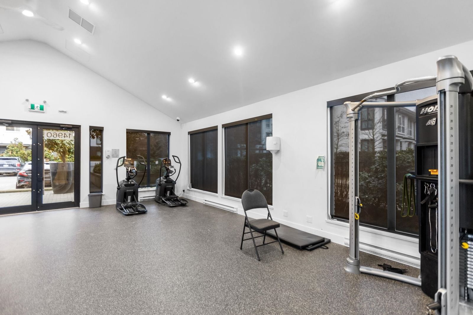 Listing Image 23