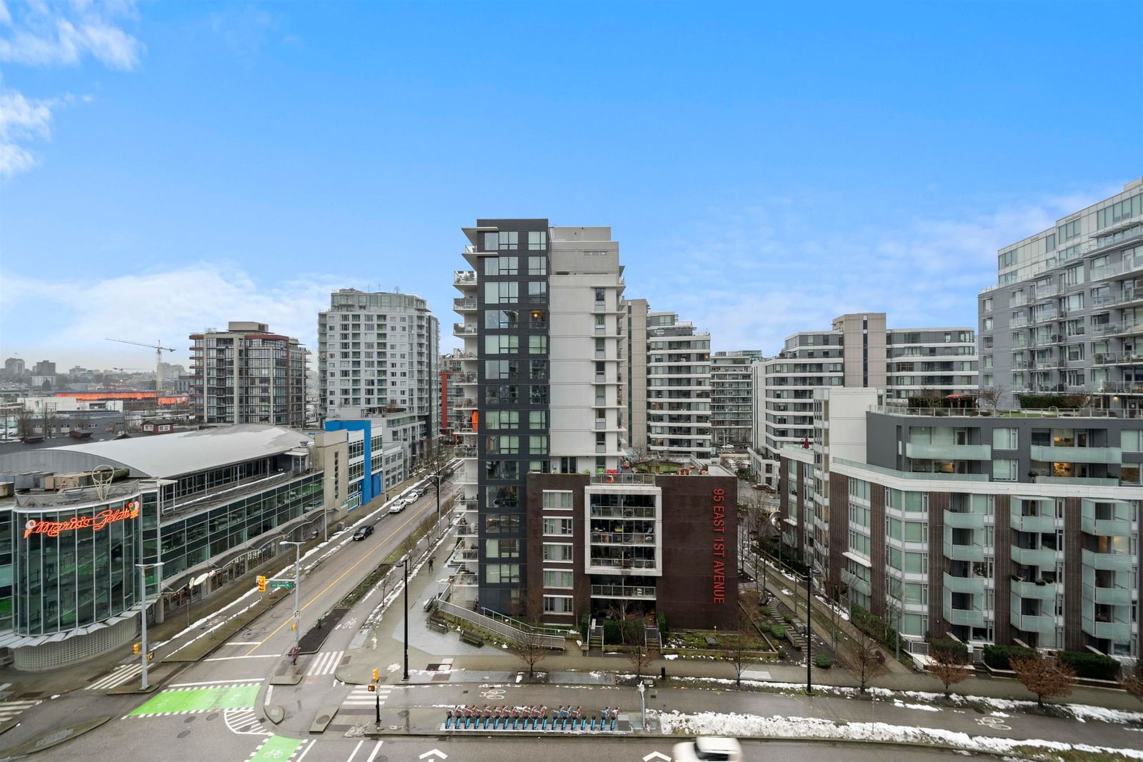 Listing Image 20